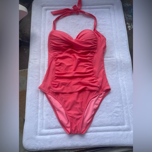 La blanca Vibrant Coral One-Piece Swimsuit beach resort vacation summer size 8 - Picture 15 of 16